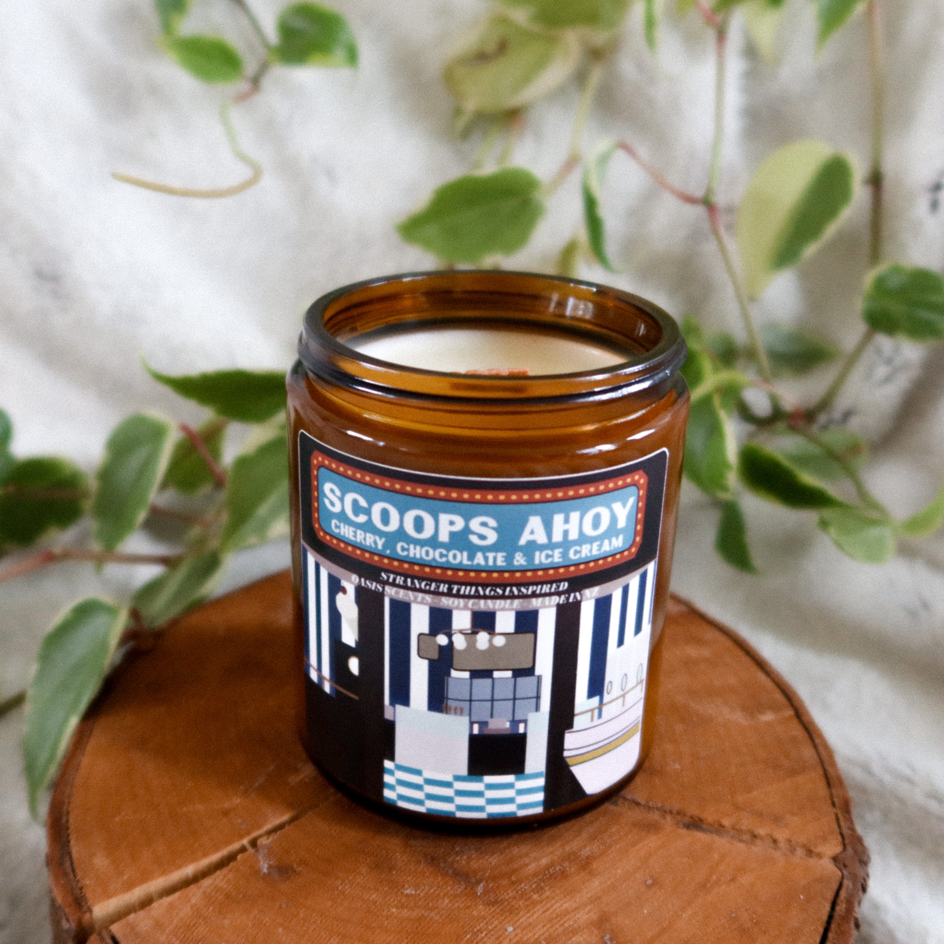 Scoops Ahoy Woodwick Soy Candle